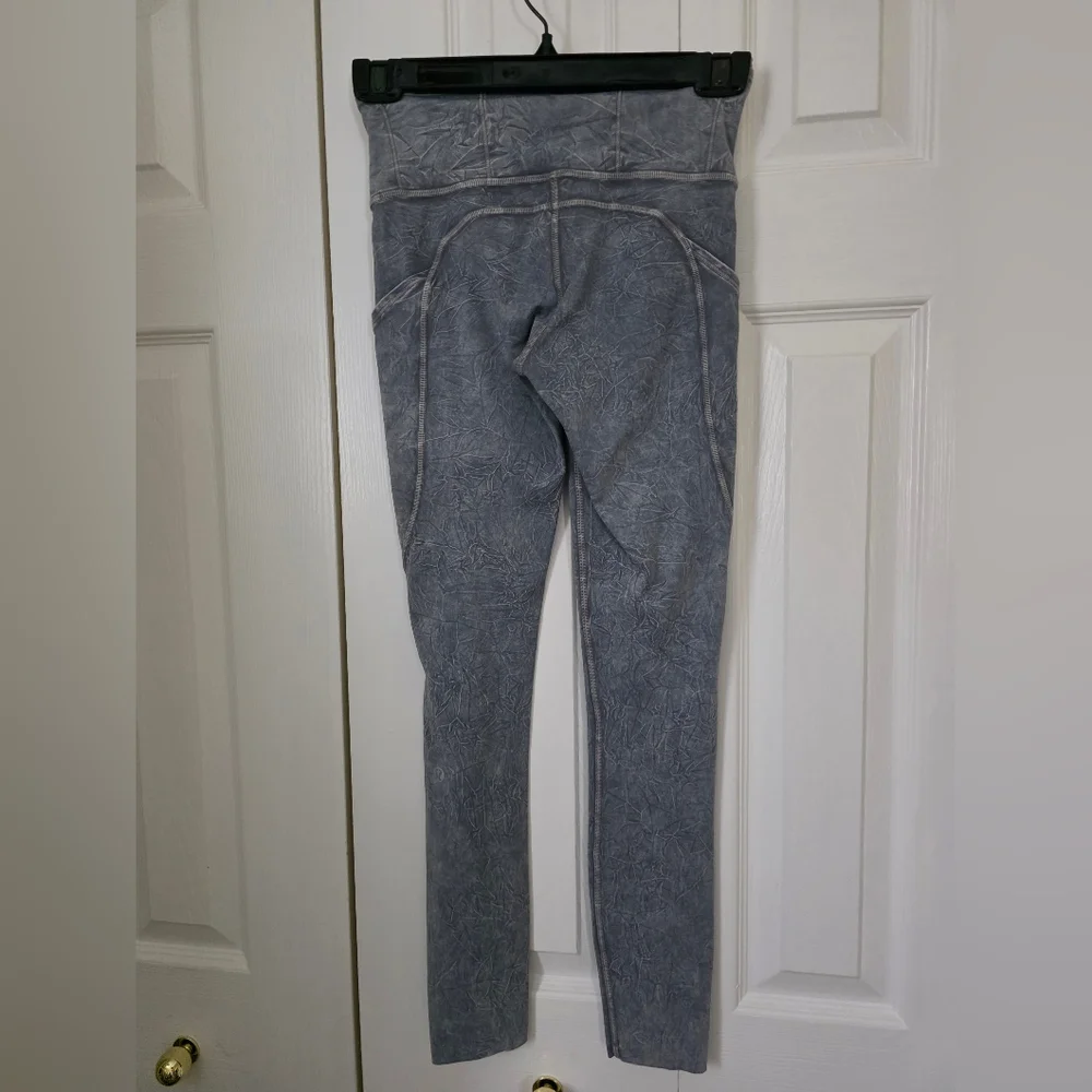 Lululemon Fast and Free 25" *Ice Dye In Ice Wash Asphalt Grey 2 - Picture 12 of 16